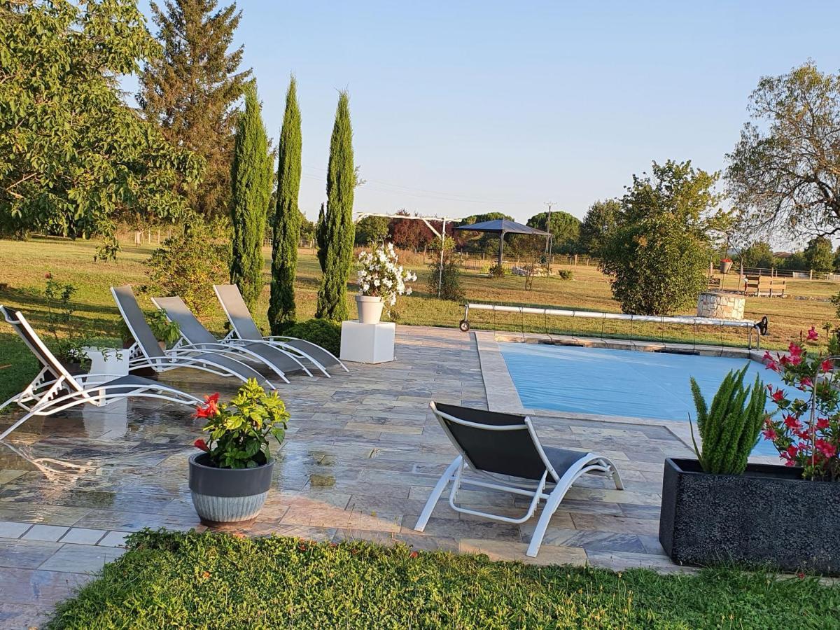 مبيت وإفطار Lisle-sur-Tarn Domaine Christanna المظهر الخارجي الصورة