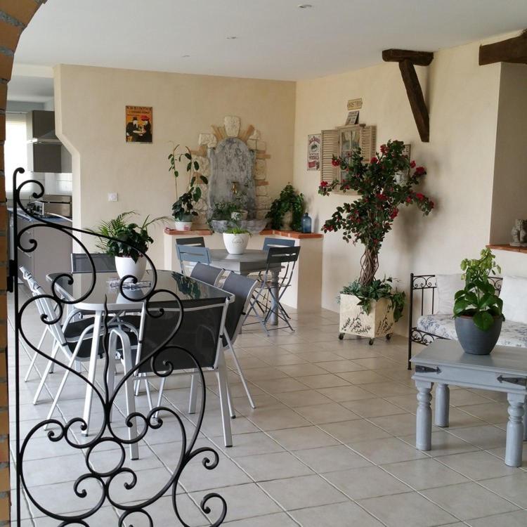 مبيت وإفطار Lisle-sur-Tarn Domaine Christanna المظهر الخارجي الصورة