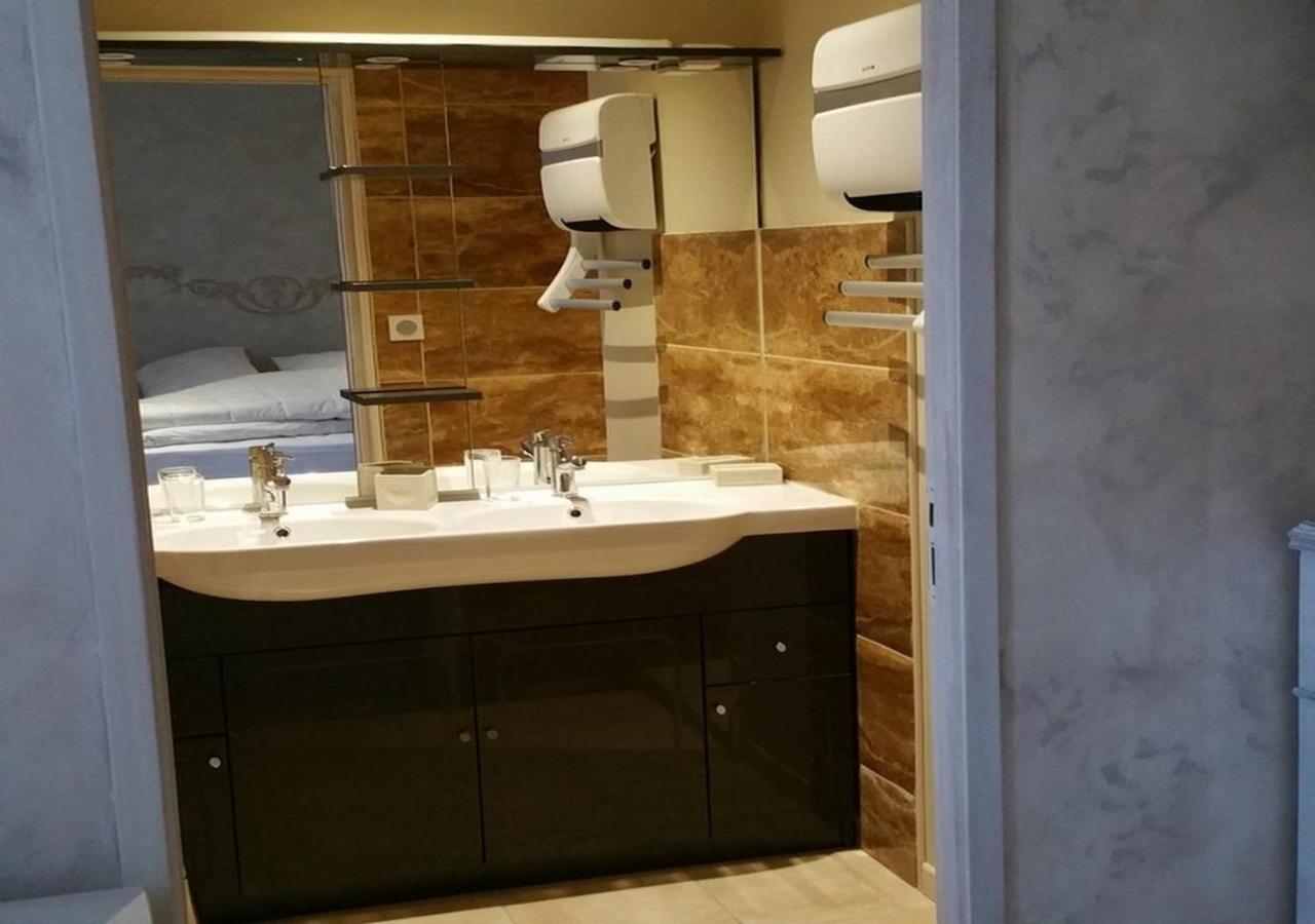 مبيت وإفطار Lisle-sur-Tarn Domaine Christanna المظهر الخارجي الصورة
